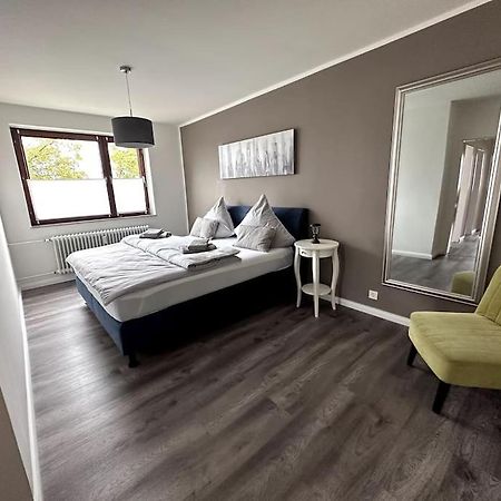 Moderne Gemuetliche Wohnung In Glinde Glinde  Luaran gambar